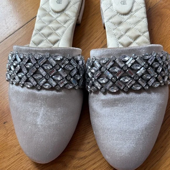 Birdies Velvet Songbird Jeweled Slipper Sz 12